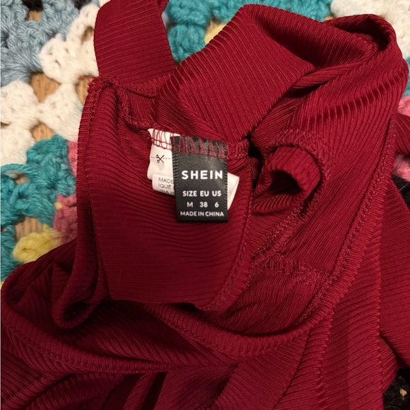 SHEIN Burgundy Ribbed Cropped Tank with Back Tie - Picture 3 of 3